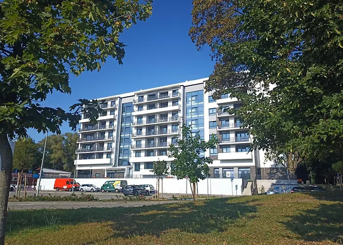 Classic Apartament - Prywatny Parking, Blisko Szpital Arkonska I Strzalowska